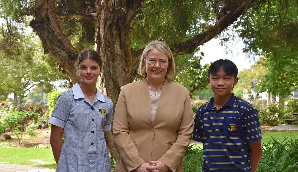 DSC 7348 announcement