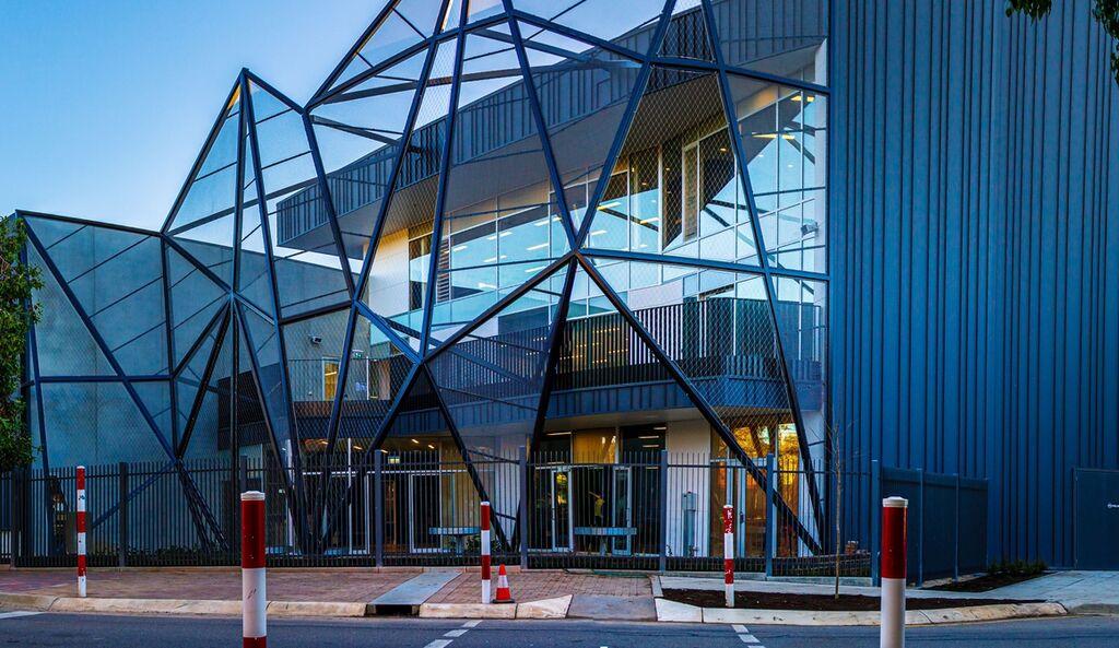 Shipsters Road building for Middle School Art, Science and Technology