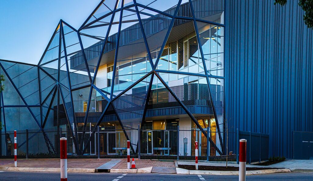 Shipsters Road building for Middle School Art, Science and Technology