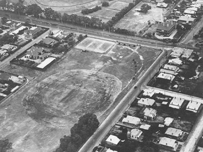 An aerial view of King's and Haslam Oval in 1933