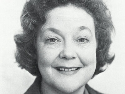 Mrs D Medlin AM - Co-Principal (1974-90)