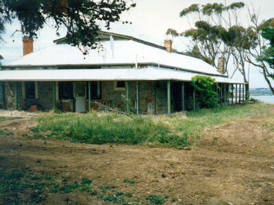 Old Watulunga homestead in its original condition in 1989