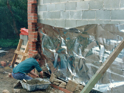 Construction of ablution block at Old Watalunga in 1989