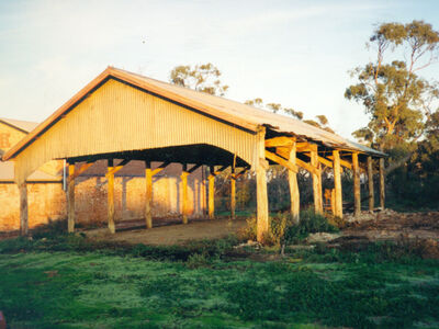 Old Watalunga sheds in 1991