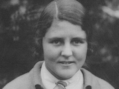 1930 prize winner Dorothy Cooper