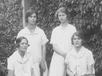 1924 A Tennis players